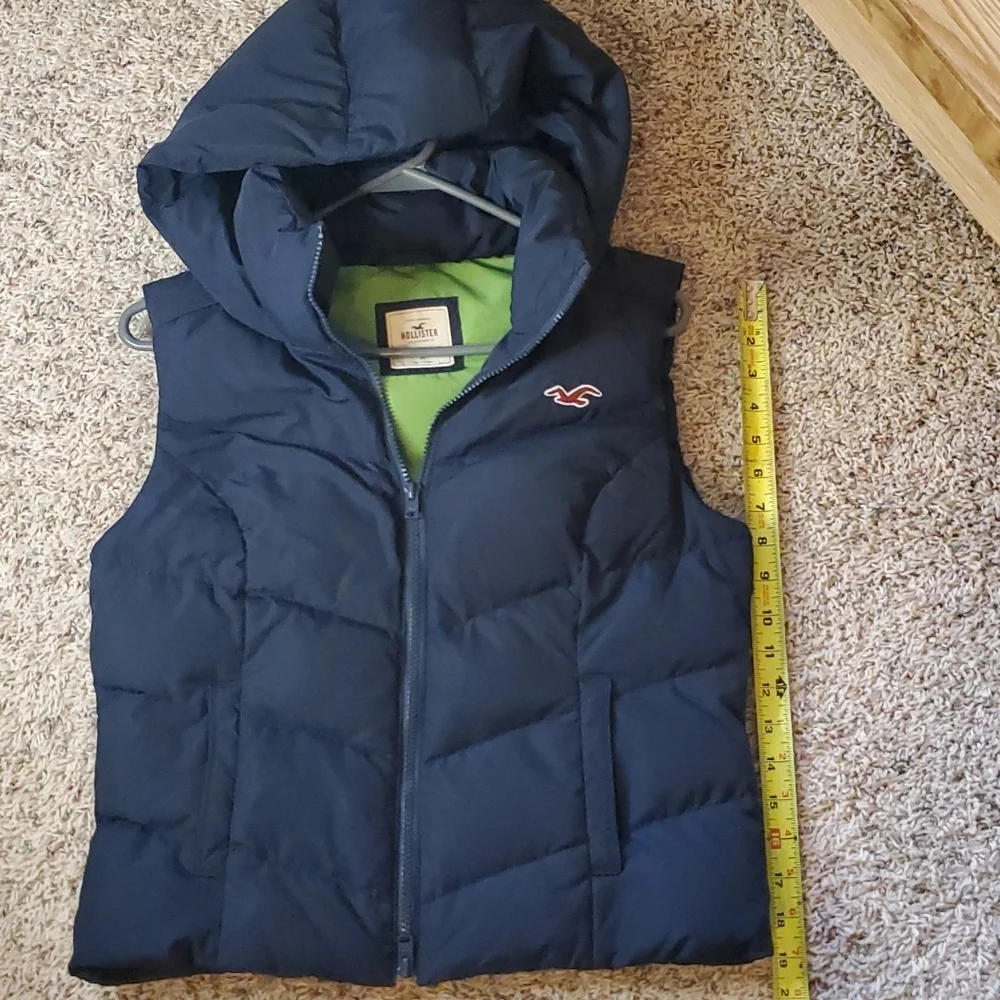 Hollister hooded puffer vest navy lime green - Picture 5 of 8